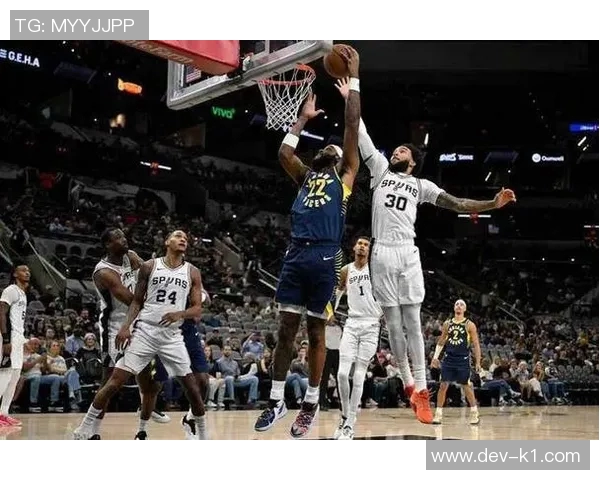 步行者主场发威塞克斯顿强势27分助力球队送爵士八连败